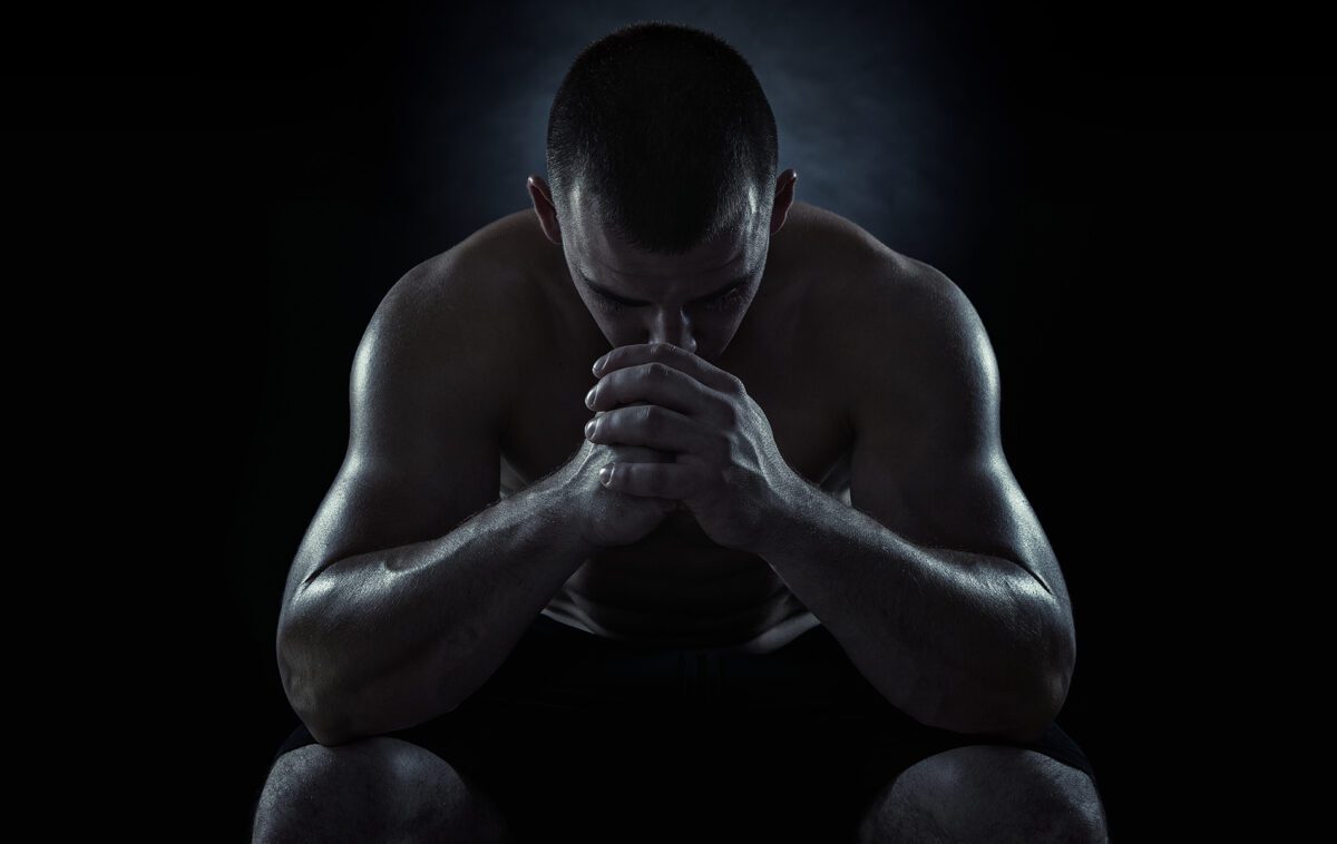 Athletic man seated for the WayFiit Celebrities and Press page